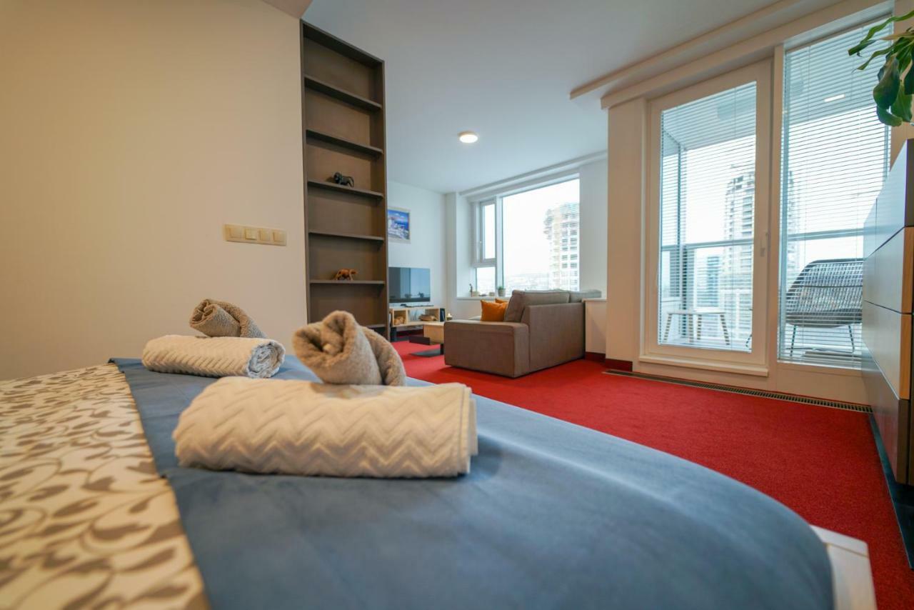 ברטיסלאבה Zora Exclusive Apartment מראה חיצוני תמונה