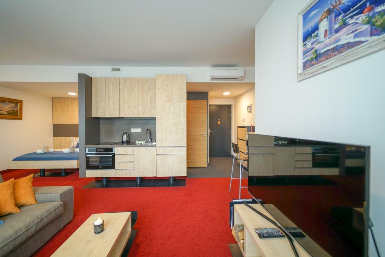 ברטיסלאבה Zora Exclusive Apartment מראה חיצוני תמונה