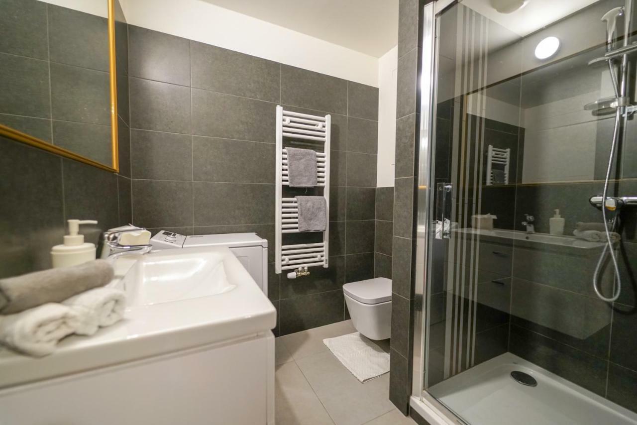 ברטיסלאבה Zora Exclusive Apartment מראה חיצוני תמונה